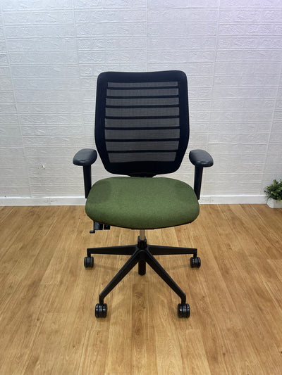 Senator Fuse Adjustable Office Chair / 4D Armrest - UK Delivery