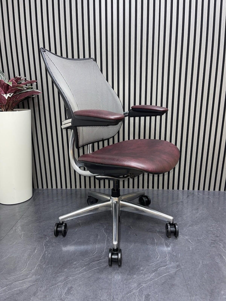 10 x Humanscale Liberty Ergonomic Office Chair โ Distressed Red/Burgundy Leather โ Chrome Frame