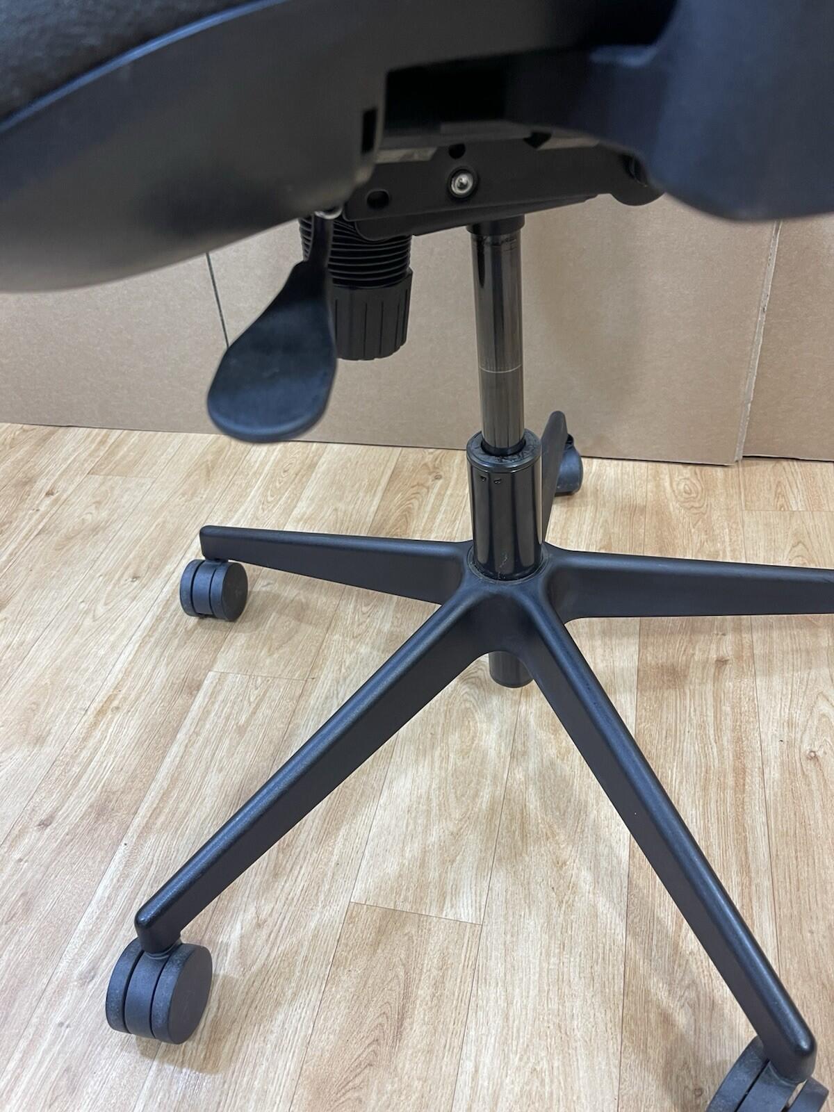 Highly Adjustable Operator Office Chair-Lumbar Support,see Description-DELIVERY