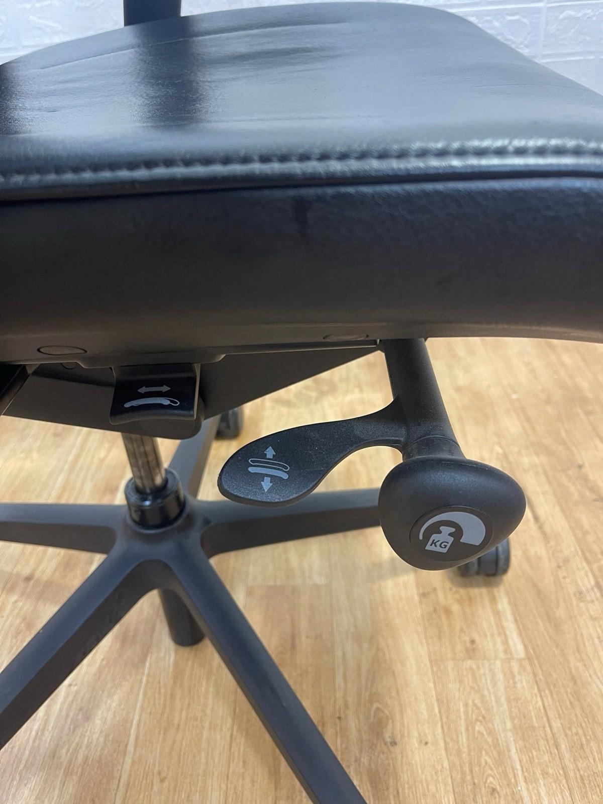 2 Senator Agitus Executive Office Chair Black Leather UK Delivery