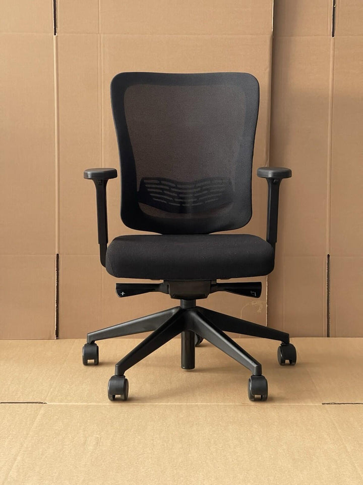 Ahrend 190* Fully adjustable task chair-Great condition -UK delivery