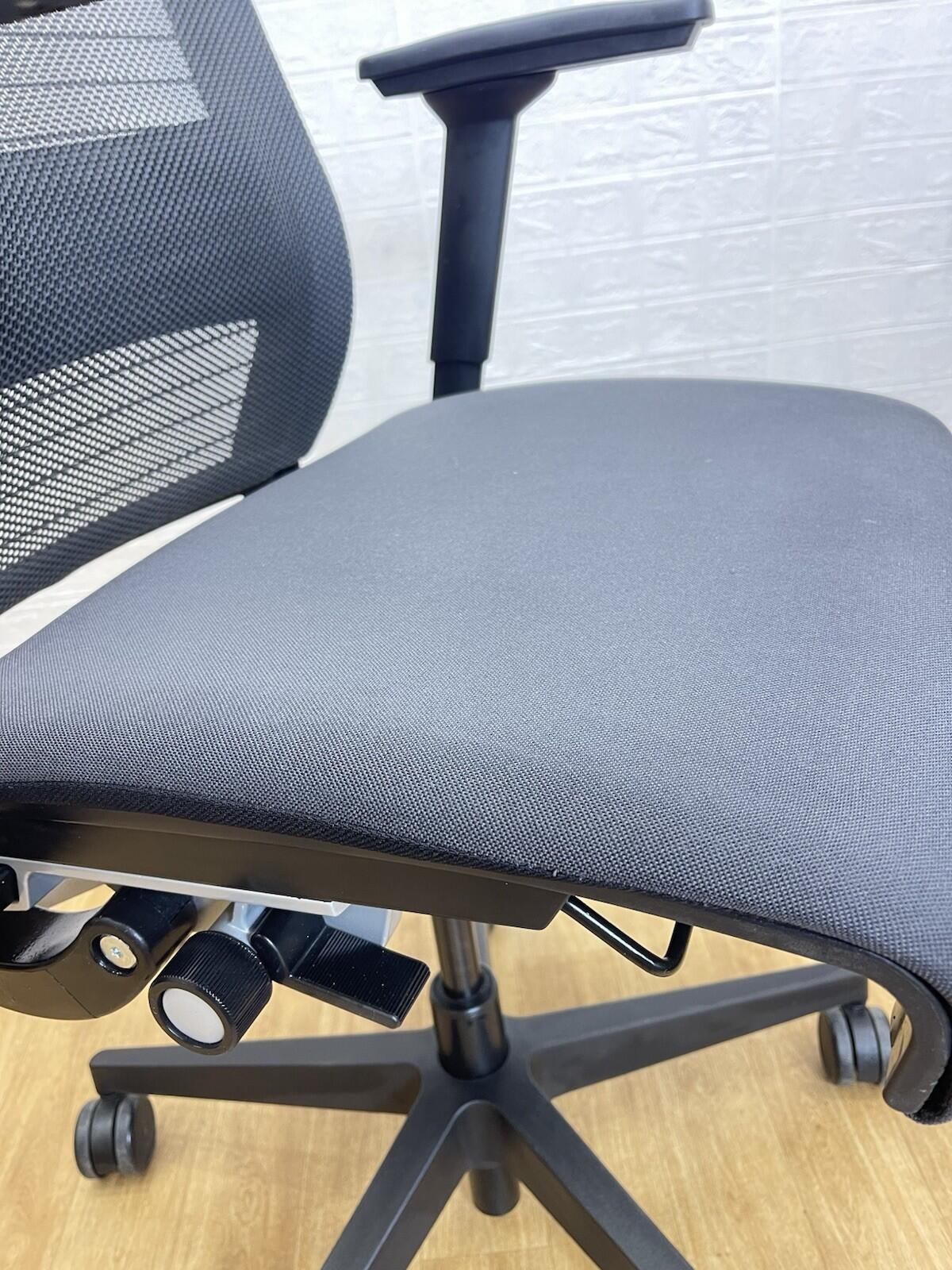 10 x Steelcase Think V1 Ergonomic Office Chair – Lumbar Support – Grey