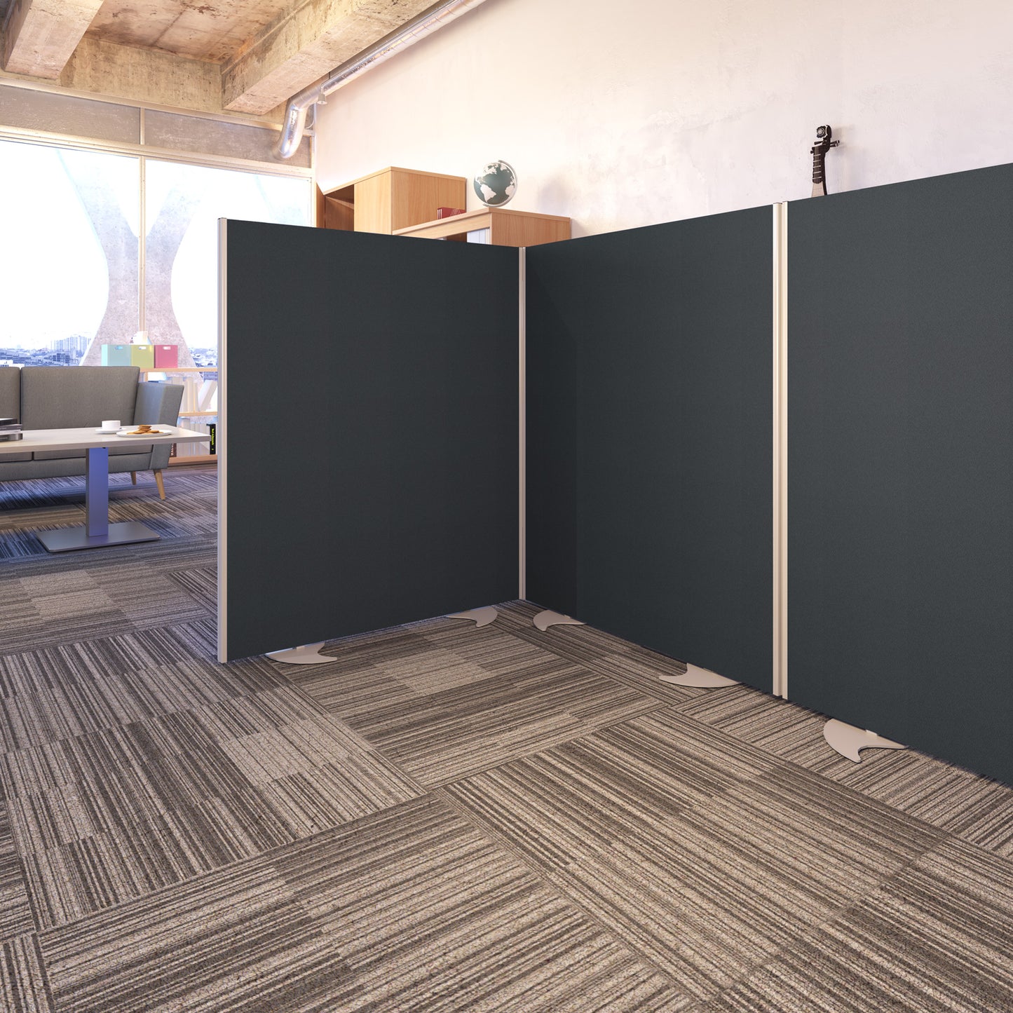 Floor standing fabric screen
