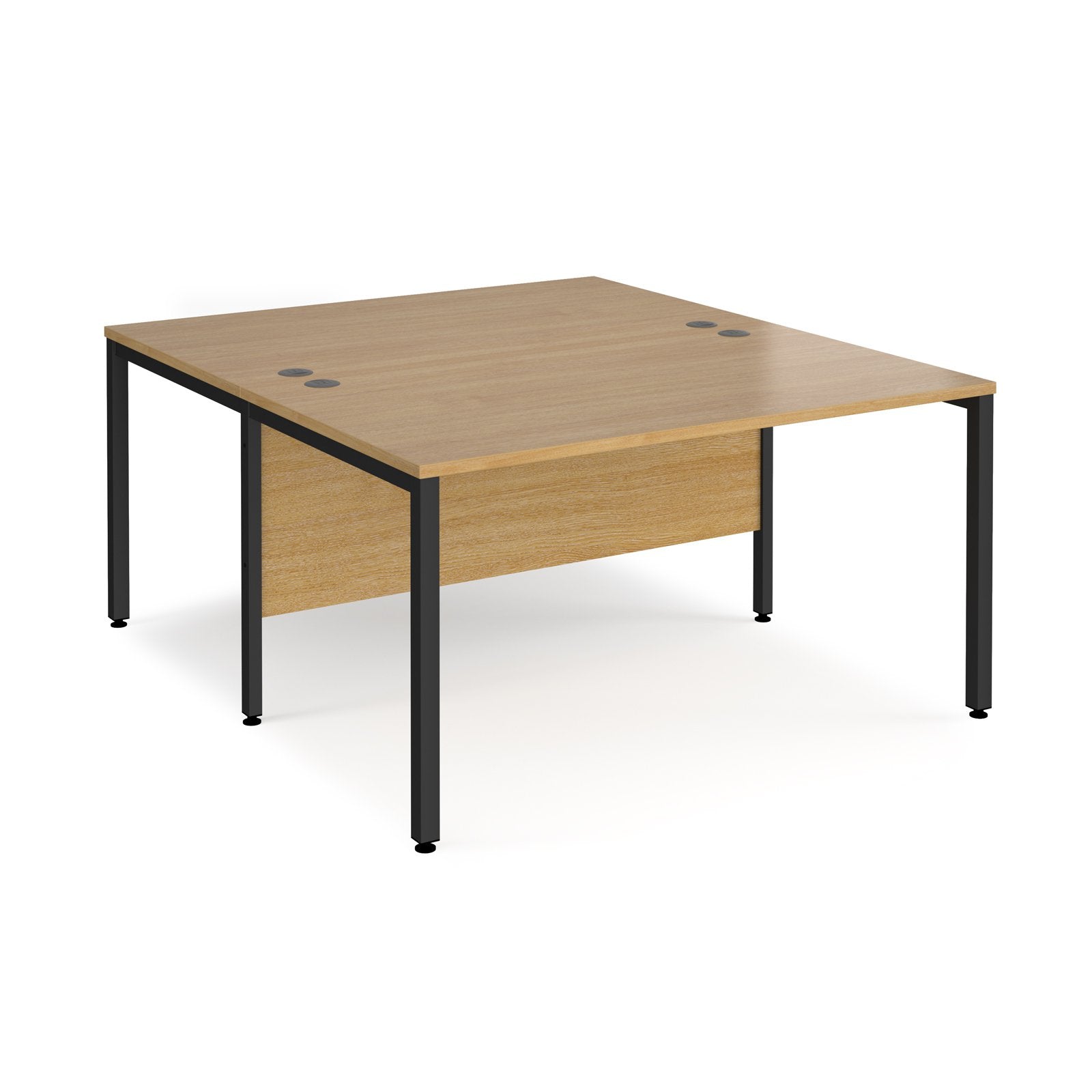 Maestro 25 bench back to back straight desks 1600mm - Oak