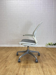 10 x Humanscale Diffrient World Ergonomic Task Chair – White Grey – Refurbished
