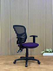 Fully adjustable operator office chairs - Medium back
