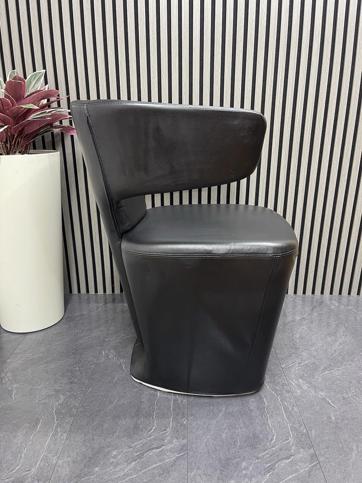 Allermuir Bison Reception Chair Lounge/Visitor– Leather