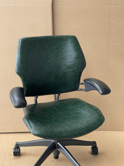Humanscale Freedom Executive Chair - Gel Filled Arm pads  - UK Delivery