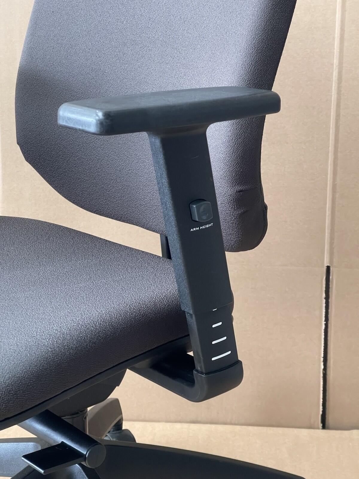 Connection Fully Adjustable Task Office Chair - Great Condition - UK Delivery