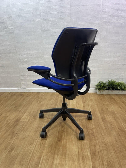 Humanscale Freedom Office Chair In Blue Fabric