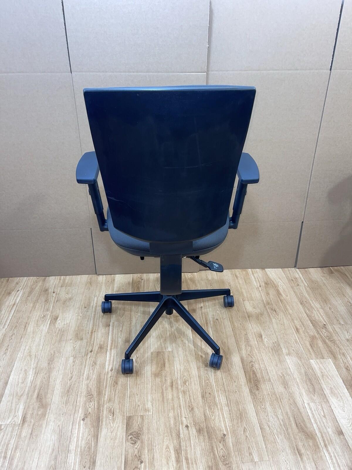 Highly Adjustable Operator Office Chair-Lumbar Support,see Description-DELIVERY