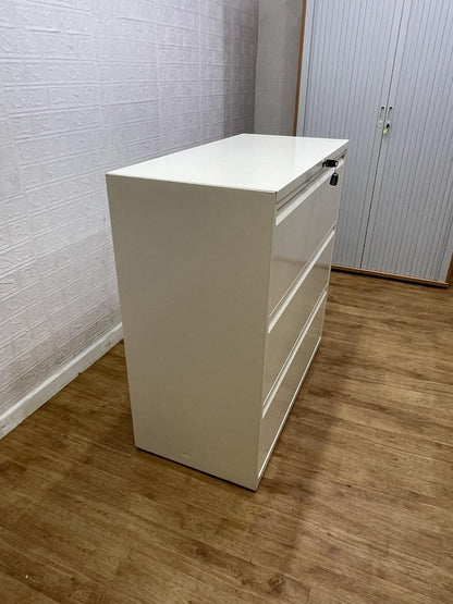 Bisley White 3 Draw Lateral Filling Cabinet With Keys / (All Metal) Can Deliver