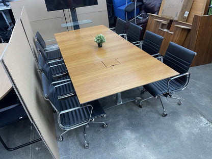 Walnut Mobile Meeting Table With 8 X Leather Adjustable Chairs