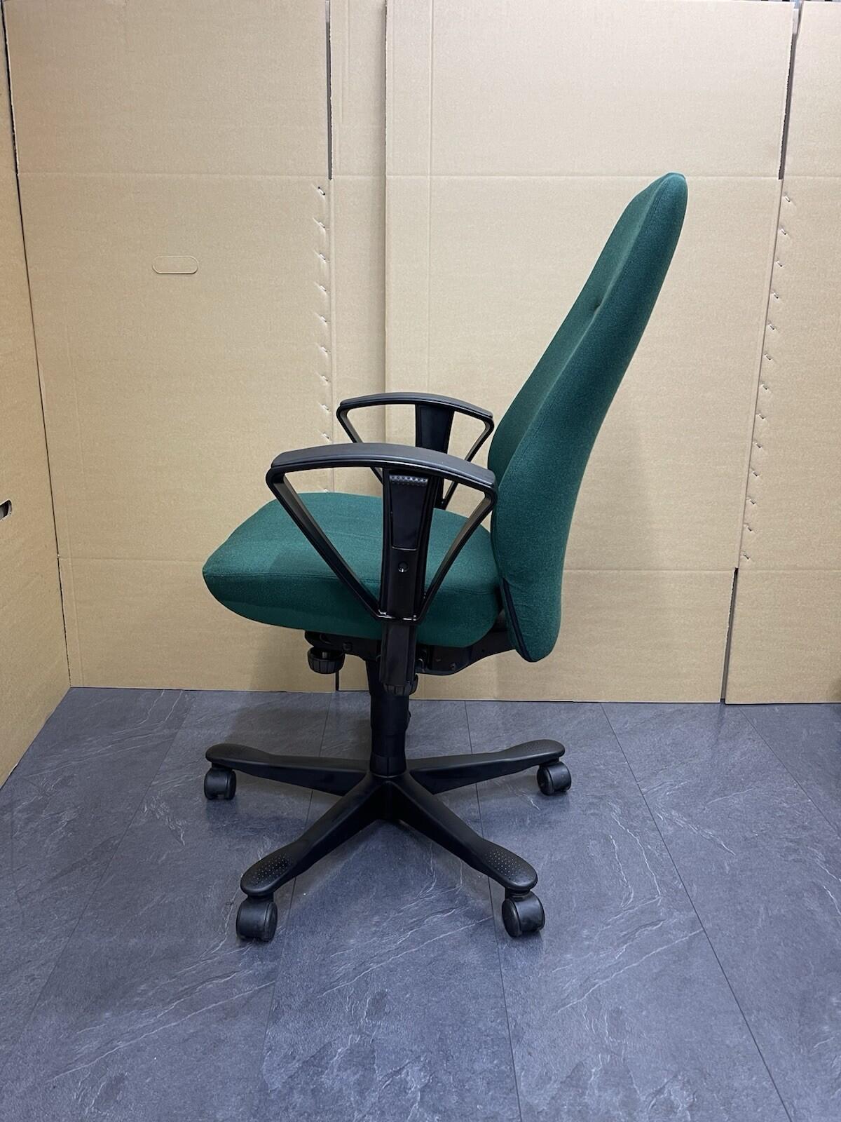 Kinnarps 6000 Freefloat Fully Adjustable Ergonomic Chair - UK Delivery