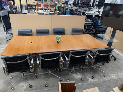 Walnut Mobile Meeting Table With 8 X Leather Adjustable Chairs