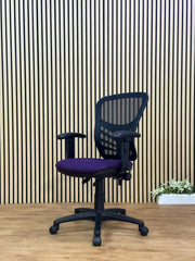 Fully adjustable operator office chairs - Medium back