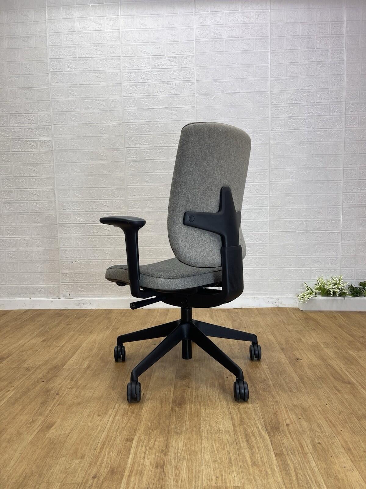 Orangebox Seren Task Chair / Grey / Mint Condition- UK Delivery
