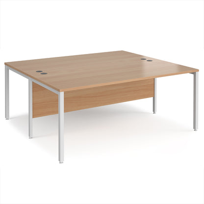 Maestro 25 bench back to back straight desks 1600mm - MB1816BWHB