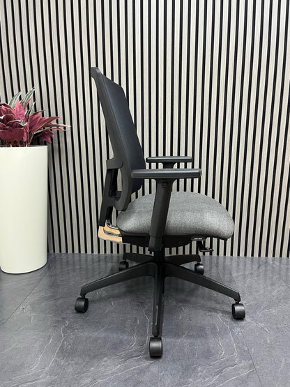 Boss Design Felix Ergonomic Chair - Rrp£649 - UK Delivery
