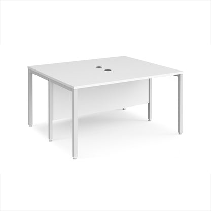 Maestro 25 bench back to back straight desks 1200mm - MB1412BWHWH