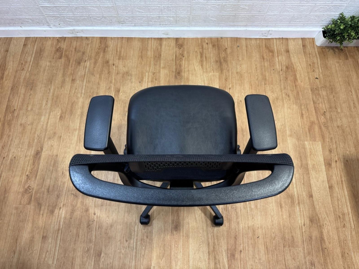 STEELCASE Reply Office Chair/Black Leather/Lumbar Support/4D Armrests/ UK DEL 🚚