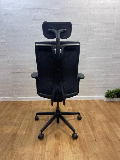 2 Senator Agitus Executive Office Chair Black Leather UK Delivery