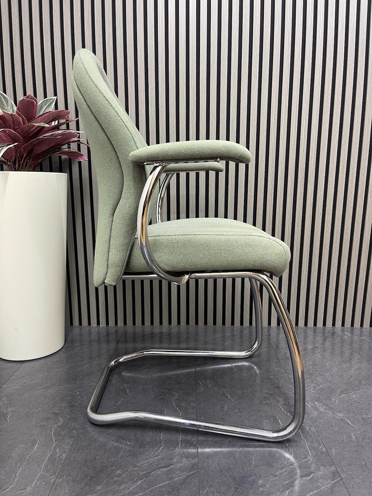 KOMAC Boss Design* Modern Contract Chair with Armrests - UK DELIVERY
