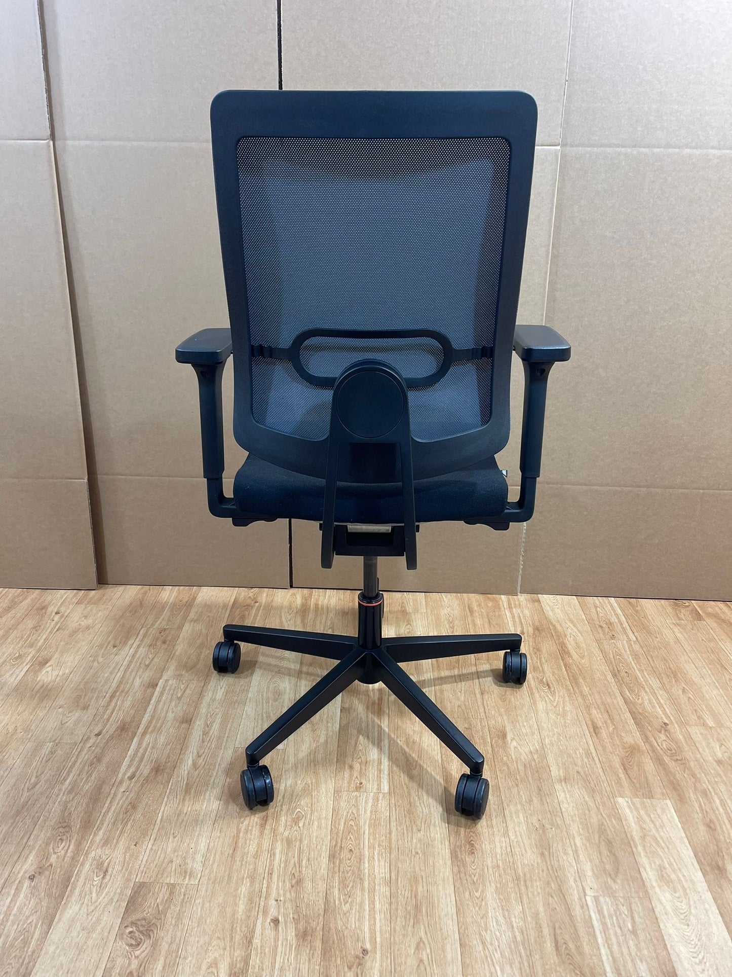 SEDUS BLACK DOT Fully Adjustable Office Chair