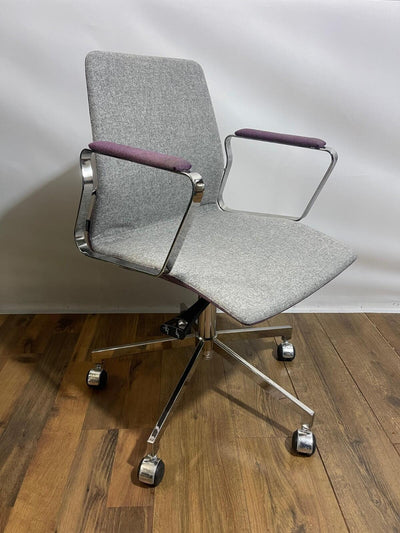 Pilot Low Swivel Chair  With Low Back  Rrp 1087