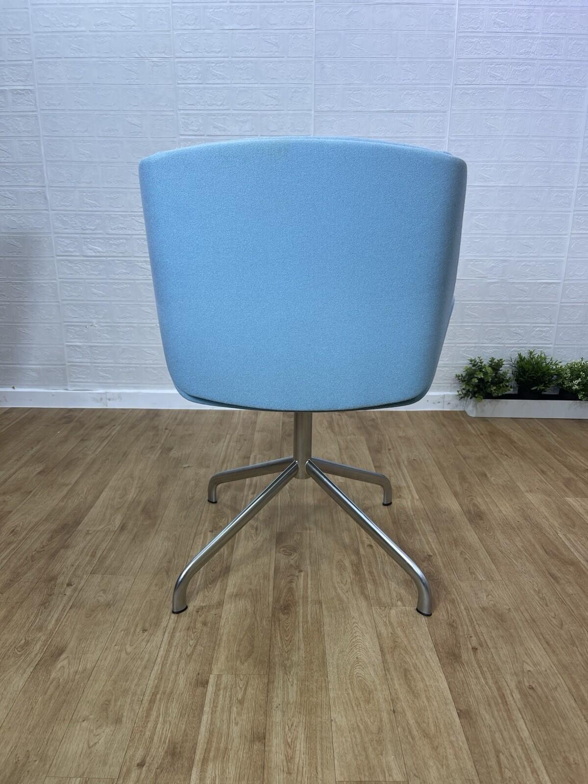 Boss Design Kruze Purple Swivel Tub Chair / Reception / Lounge - UK DELIVERY
