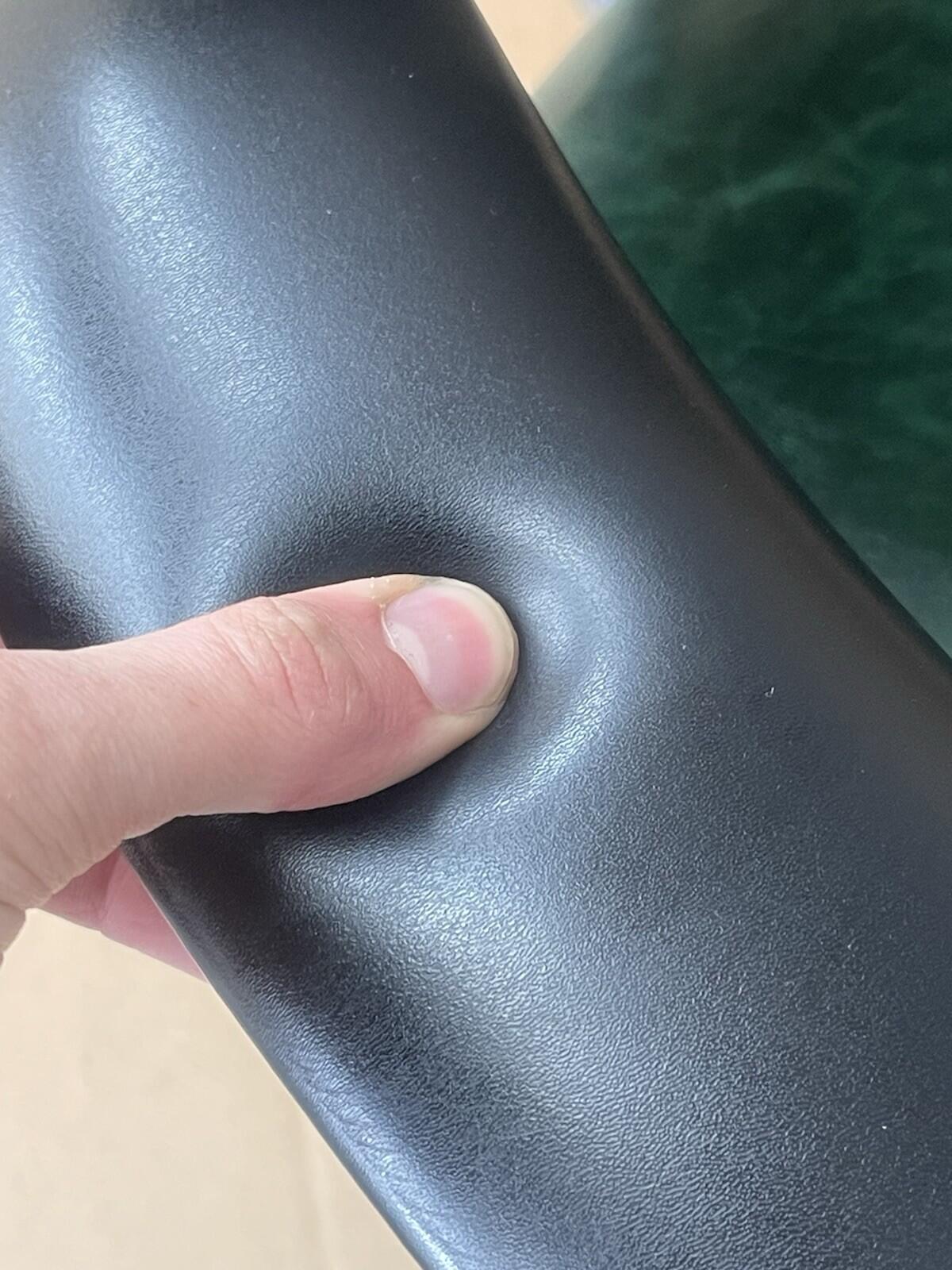 Humanscale Freedom Executive Chair - Gel Filled Arm pads  - UK Delivery