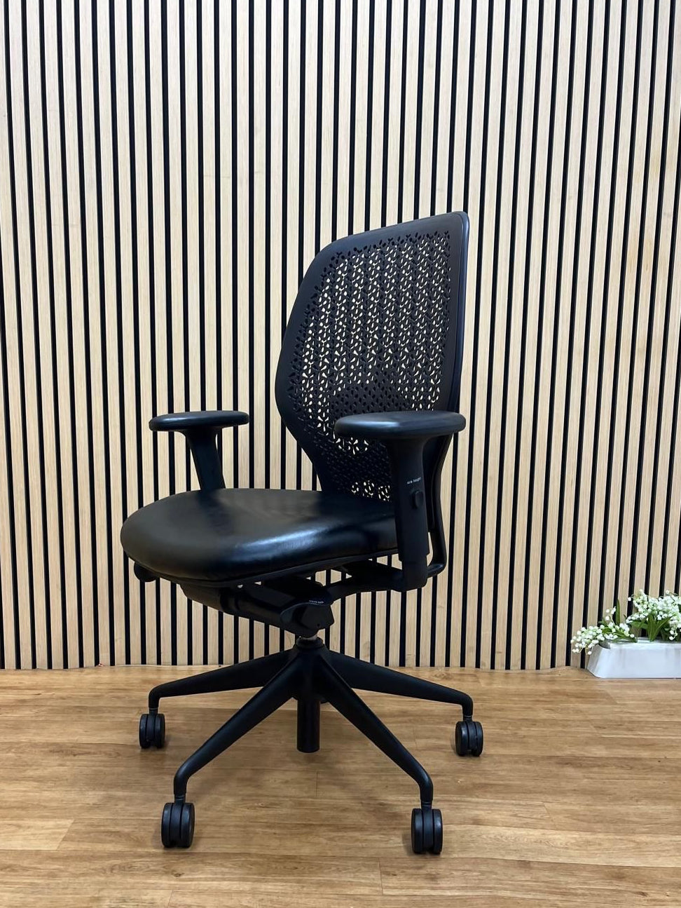 Orangebox Ara Ergonomic Office Chair Black Leather Seat | Mesh Back Task Chair UK Delivery
