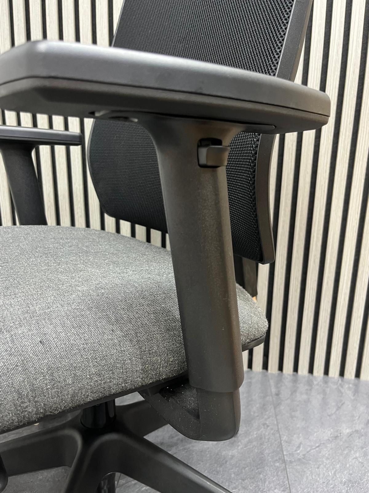 Boss Design Felix Ergonomic Office Chair Grey Fabric | Swivel Task Chair UK Delivery