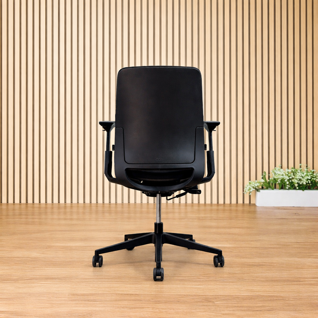 Steelcase Amia Office Chair Ergonomic Black Adjustable Arms Task Chair