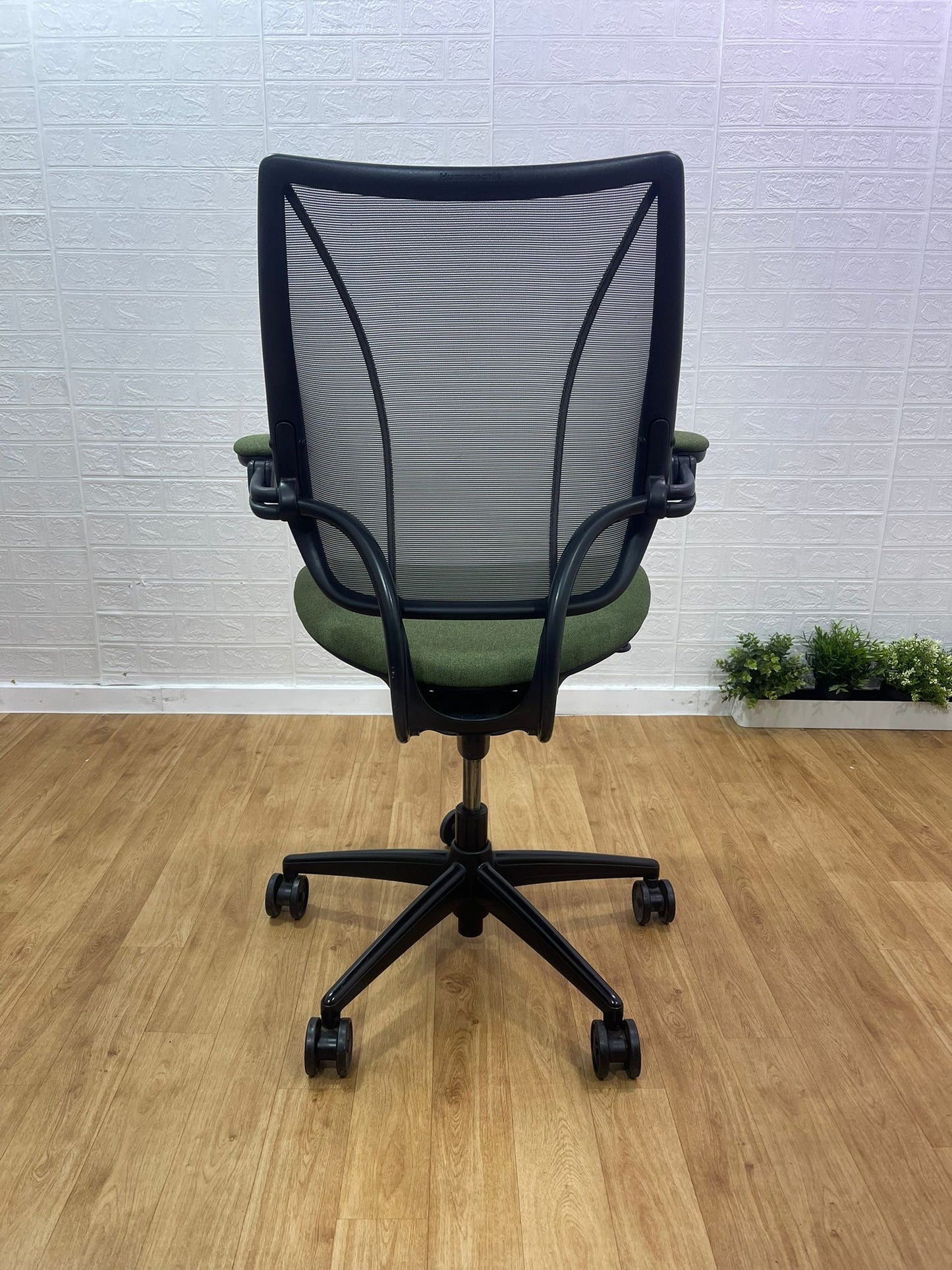 Humanscale Liberty office chair /Forest green fabric