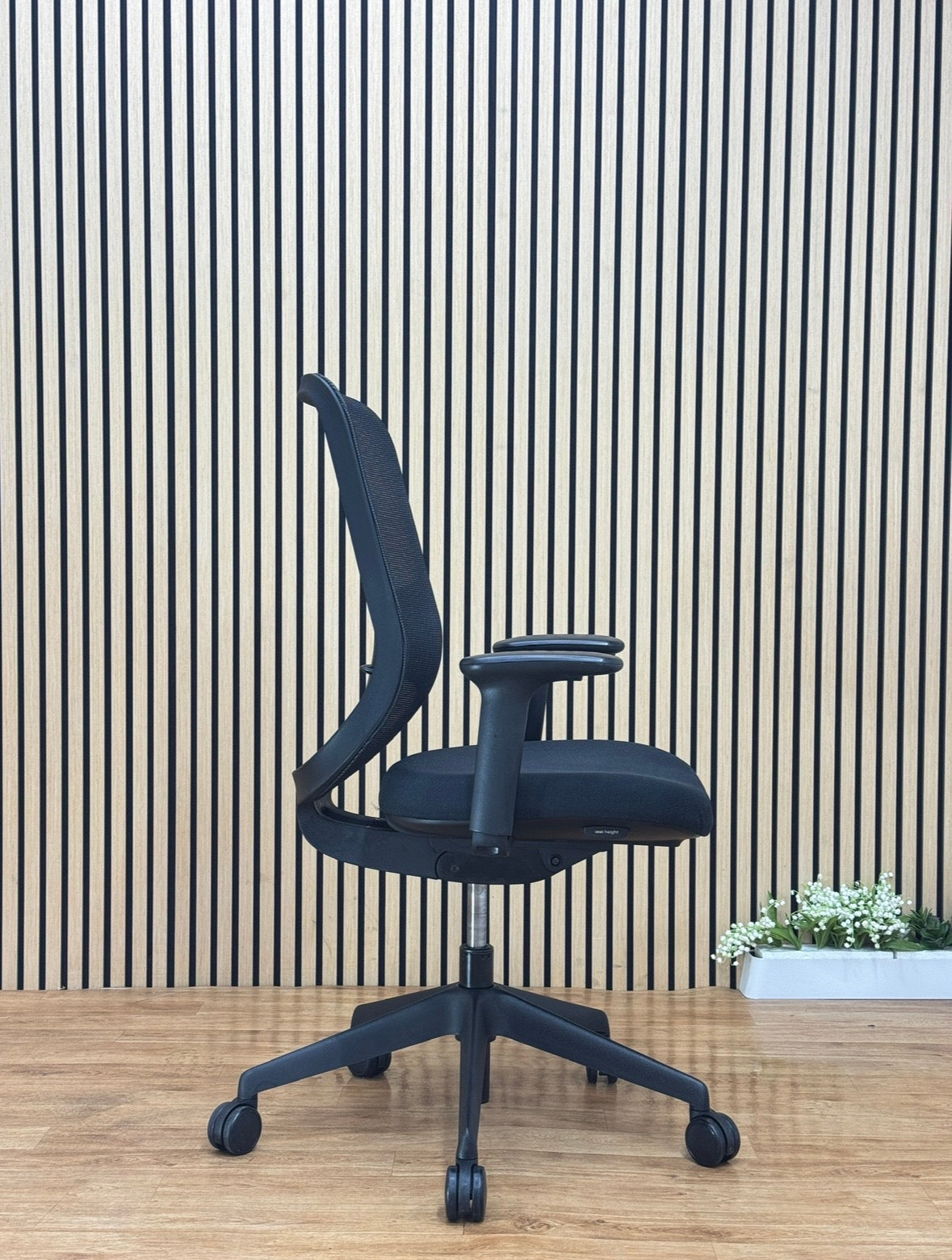 Orangebox Do Task Chair – Premium Ergonomic Mesh Office Chair