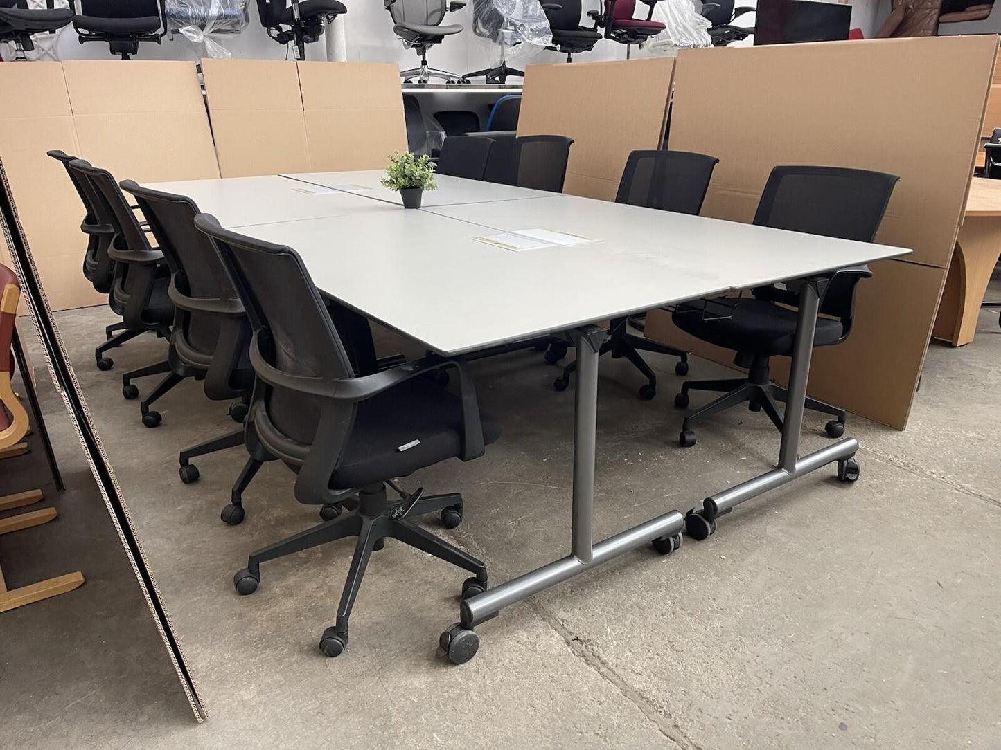 Executive Mobile Meeting Table With 8 X Adjustable Operator Chairs - Can Deliver