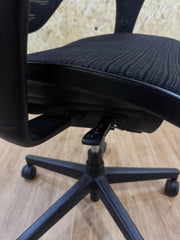 Ergohuman Enjoy* Operator Chair, Adjustable, Black Mesh- 4D Armrests-UK DELIVERY