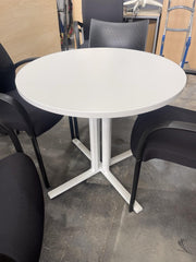 Set Of 4 SENATOR* Stacking Chairs & Herman Miller Round Table - Can DELIVER