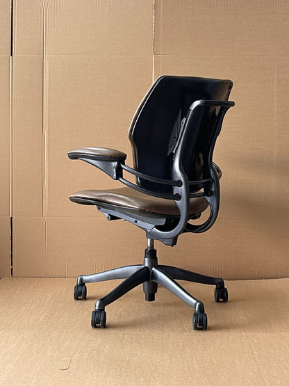 Humanscale Freedom Chair In Brown Patterned Leather - UK Delivery