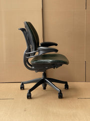 Humanscale Freedom Executive Chair - Gel Filled Arm pads  - UK Delivery