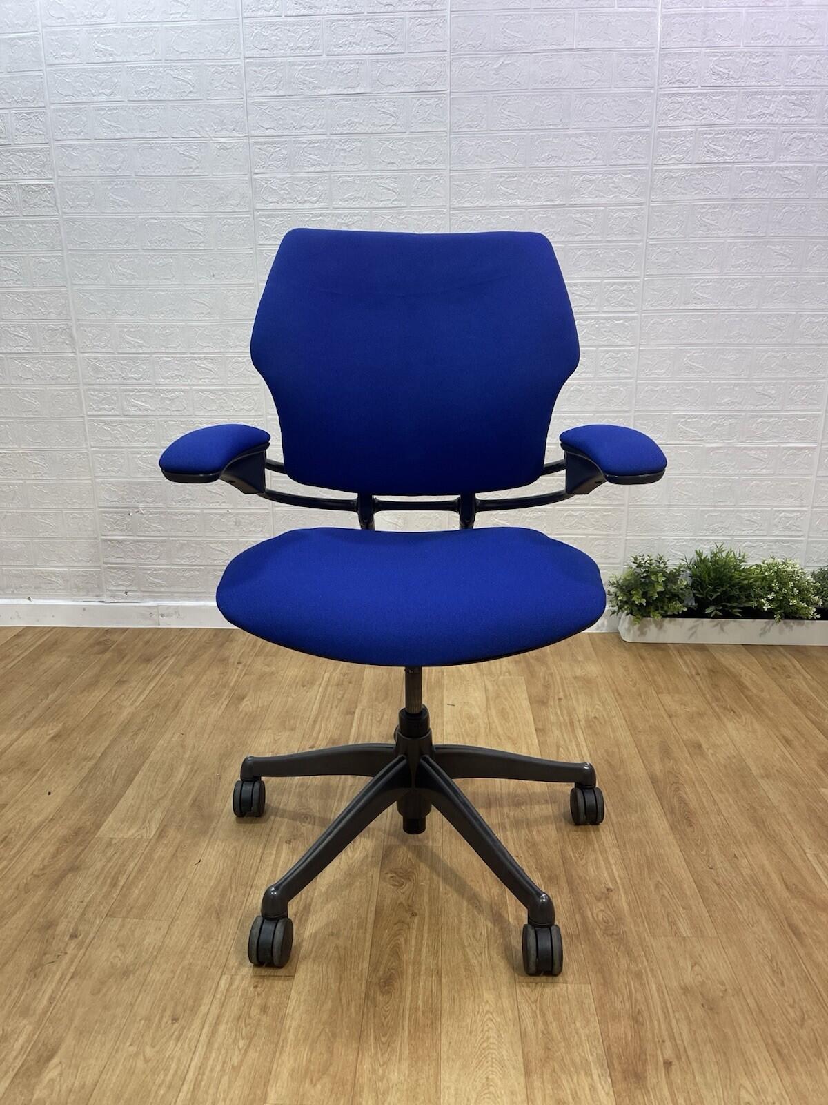 Humanscale Freedom Office Chair In Blue Fabric