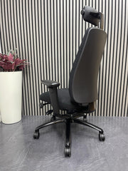 RH Logic 220 Fully Loaded Chair - All Black (Rrp£1548) - UK Delivery