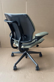 Humanscale Freedom Executive Office Chair