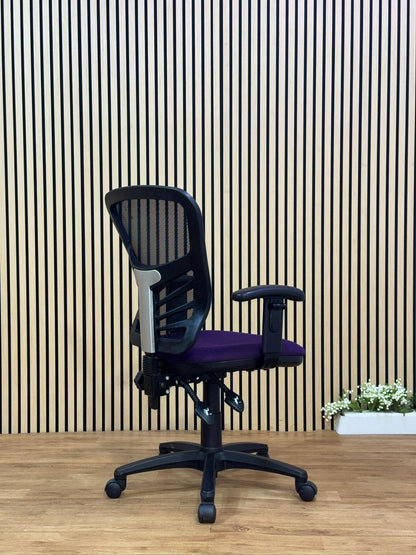 Fully adjustable operator office chairs - Medium back