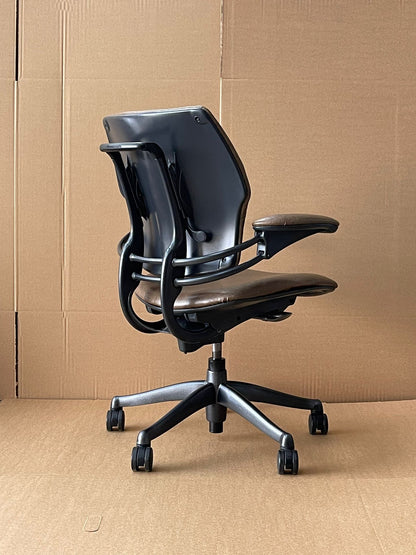 Humanscale Freedom Chair In Brown Patterned Leather - UK Delivery