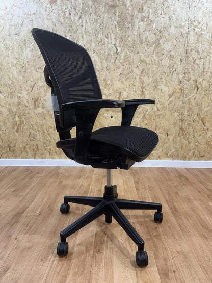 Ergohuman Enjoy* Operator Chair, Adjustable, Black Mesh- 4D Armrests-UK DELIVERY
