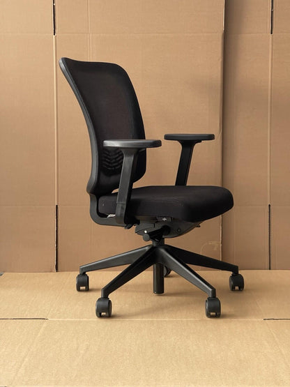 Ahrend 190* Fully adjustable task chair-Great condition -UK delivery