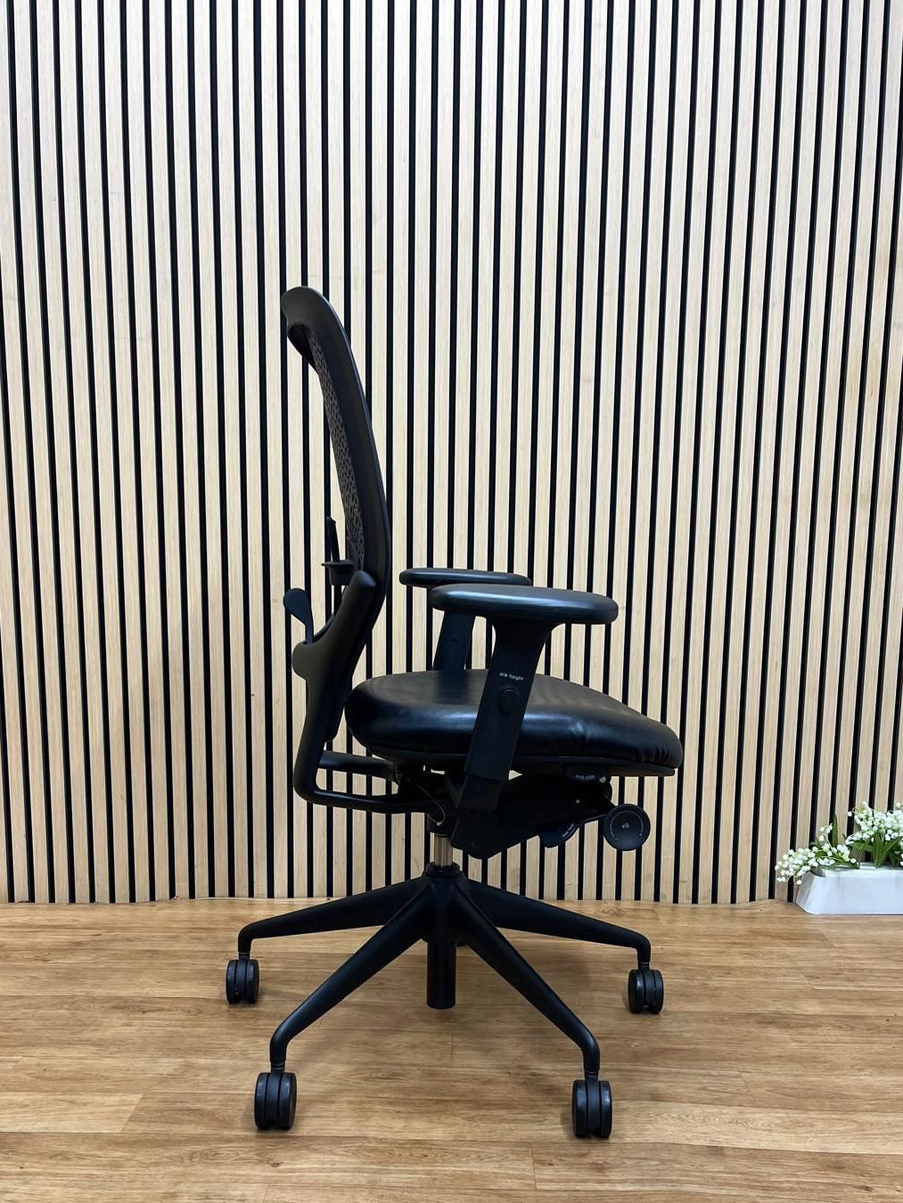 Orangebox Ara Ergonomic Office Chair Black Leather Seat | Mesh Back Task Chair UK Delivery