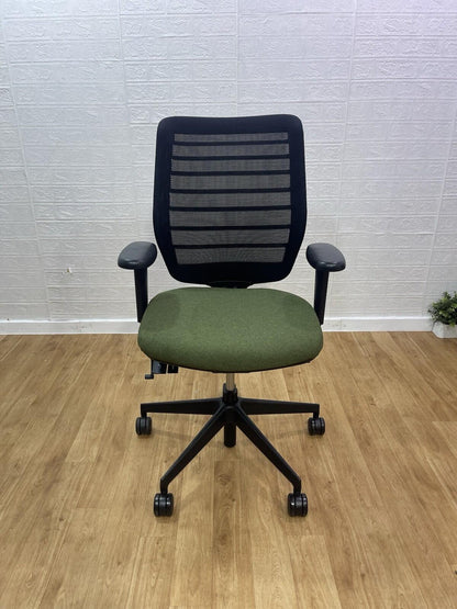 Senator Fuse Adjustable Office Chair  / 4D Armrest - UK Delivery